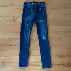 Aeropostale Women's Dark Blue Skinny Jeans